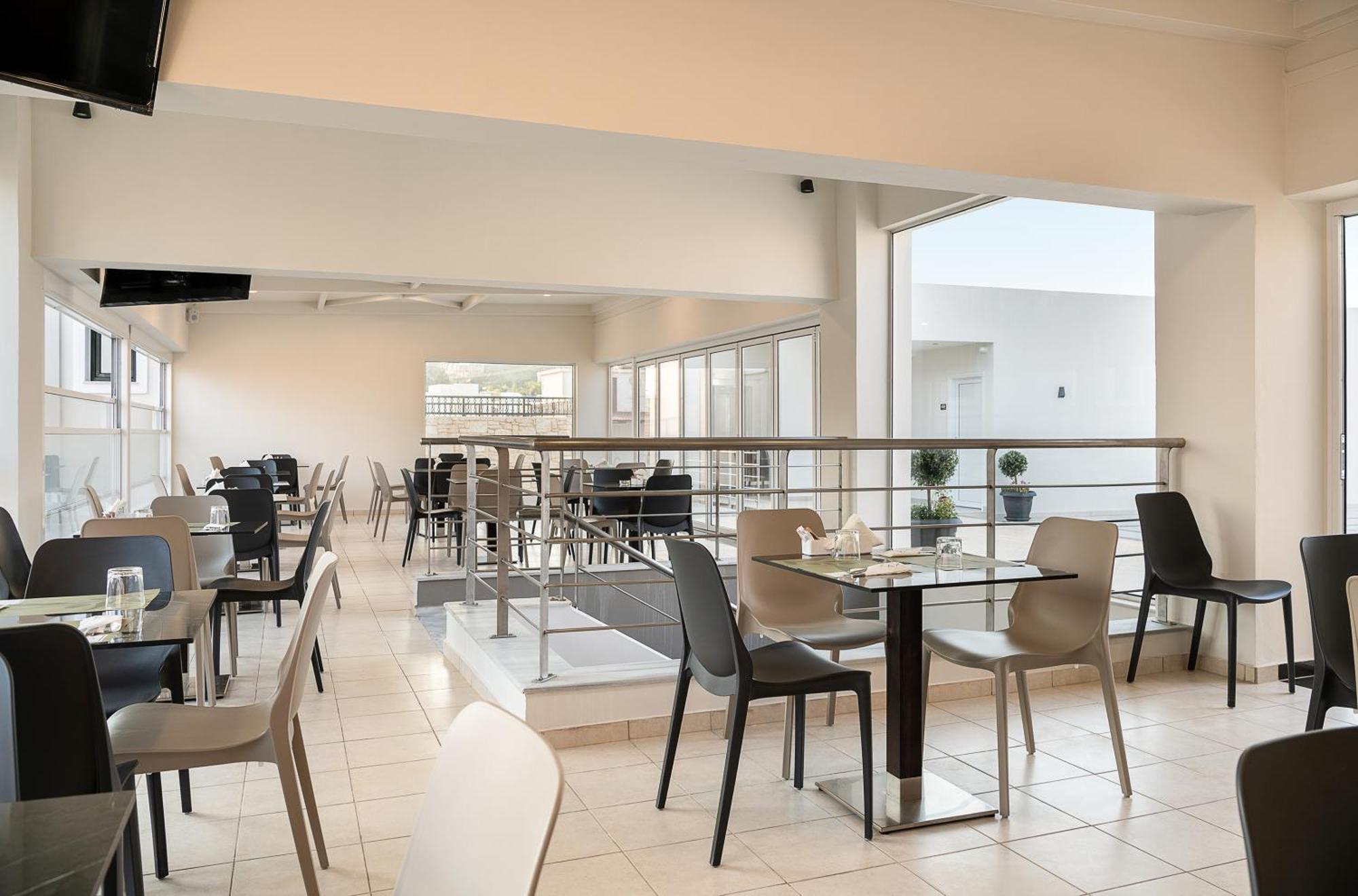 Hotel Elia 3*